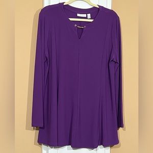 Susan Graver Textured Liquid Knit Tunic.  Long sleeve with jewelry like detail.
